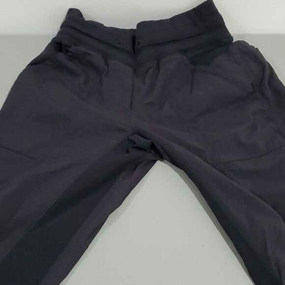 Lululemon street to studio black pants - Picture 5 of 6